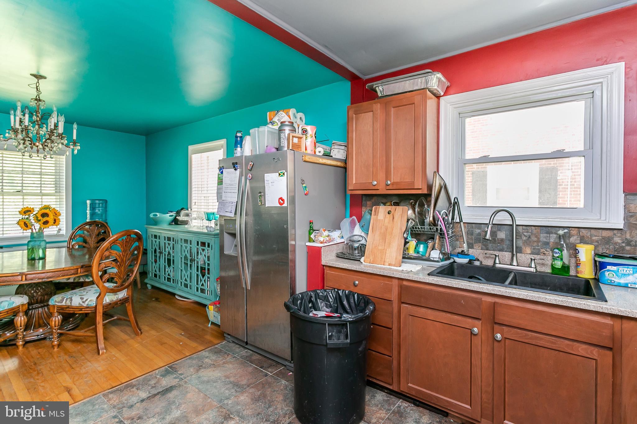 4205 Wentworth Road Baltimore, MD 21207 - Photo 10 of 33 Open dining & kitchen area