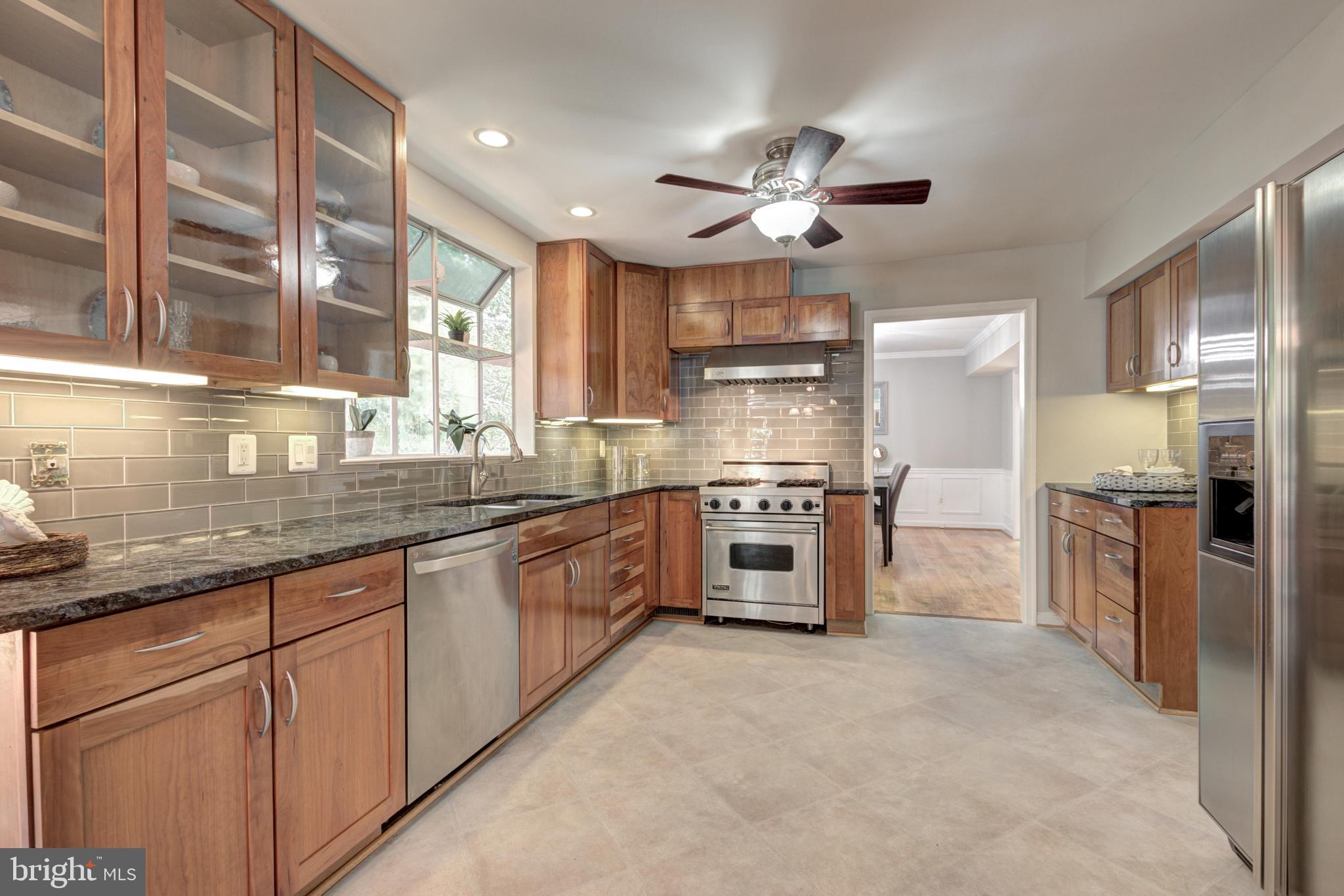 6835 Camus Place Springfield, VA 22152 - Photo 15 of 48 Gallery Image 15