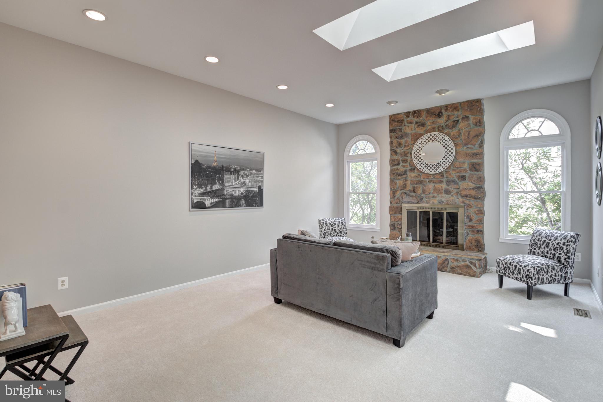 6835 Camus Place Springfield, VA 22152 - Photo 23 of 48 Gallery Image 23