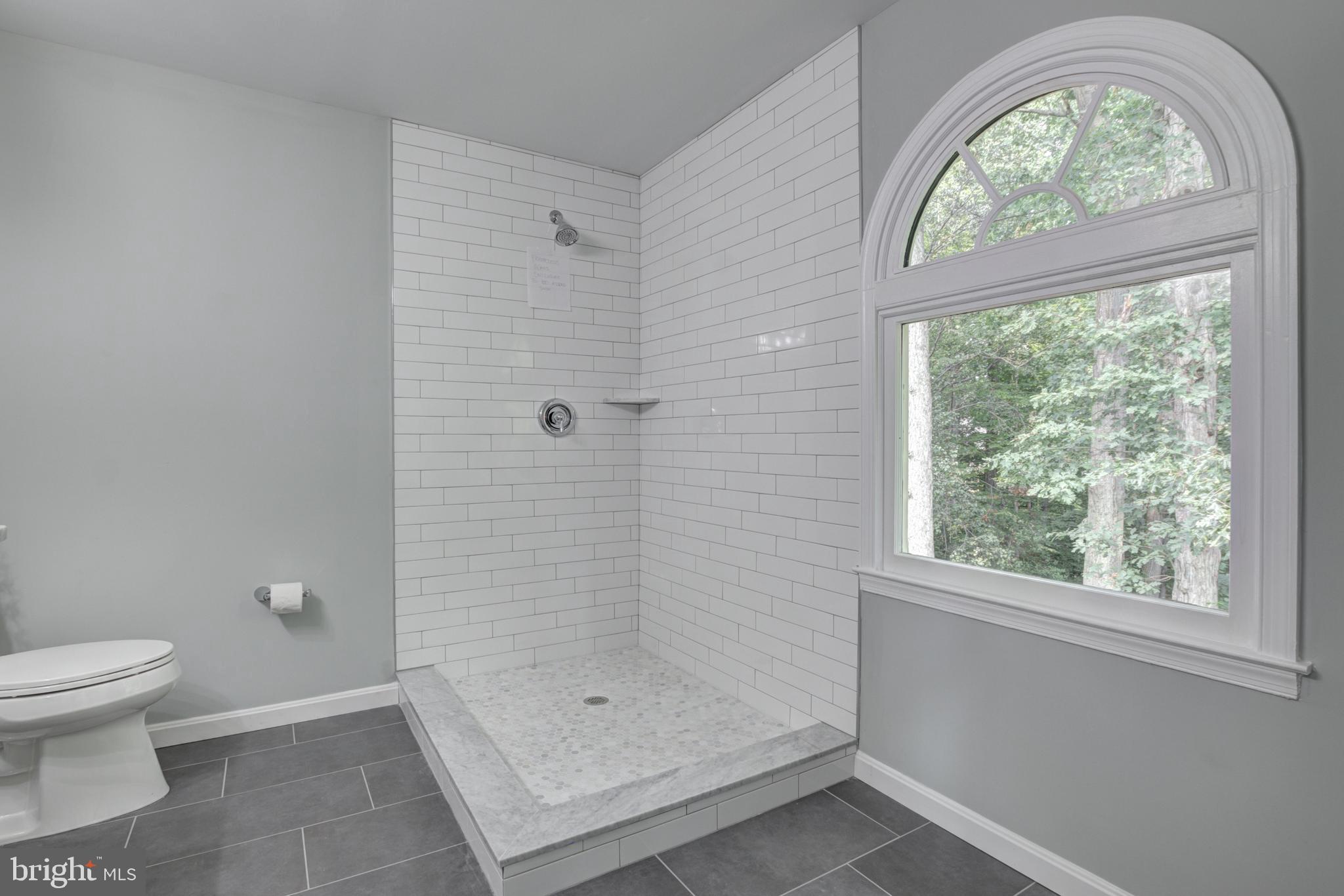 6835 Camus Place Springfield, VA 22152 - Photo 33 of 48 Gallery Image 33