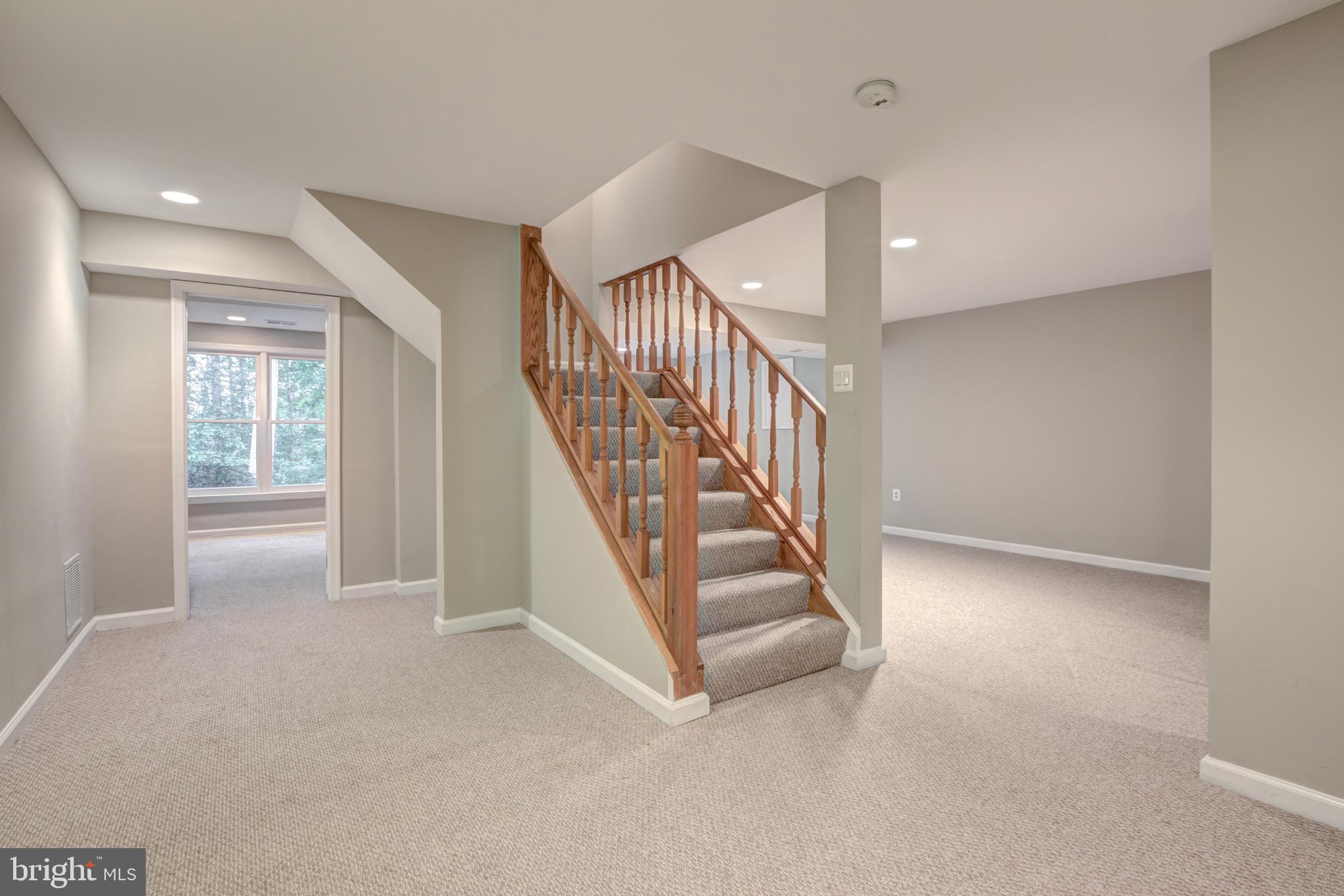 6835 Camus Place Springfield, VA 22152 - Photo 36 of 48 Gallery Image 36