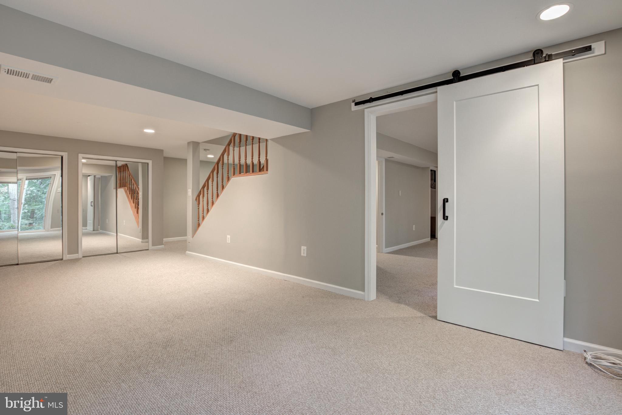6835 Camus Place Springfield, VA 22152 - Photo 39 of 48 Gallery Image 39