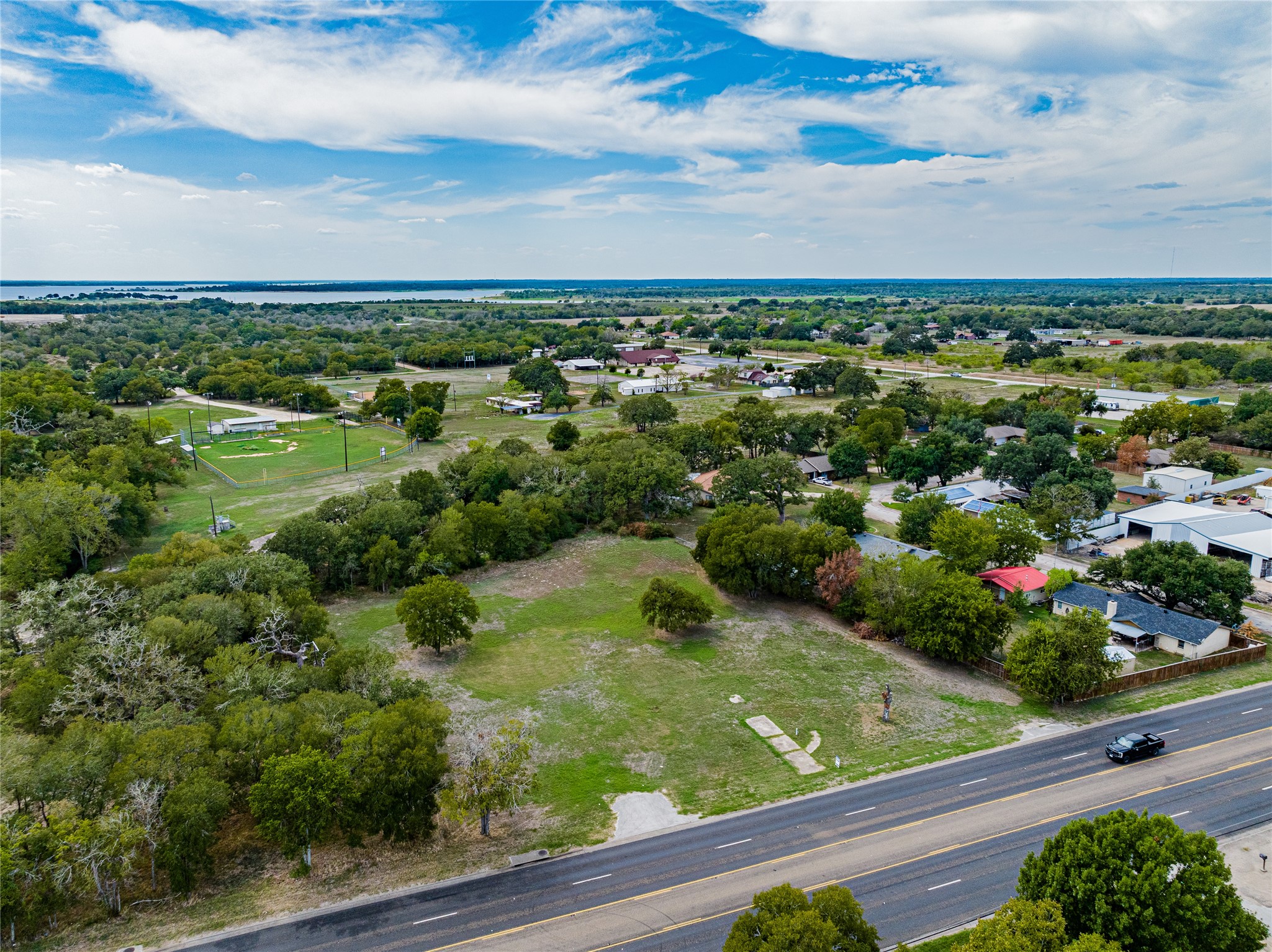 16966 Highway 36 Somerville, TX 77879 - Photo 6 of 13