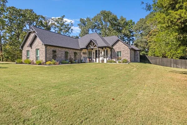 $439,900 | 24012 Wildflower Circle, Lindale, TX 75771