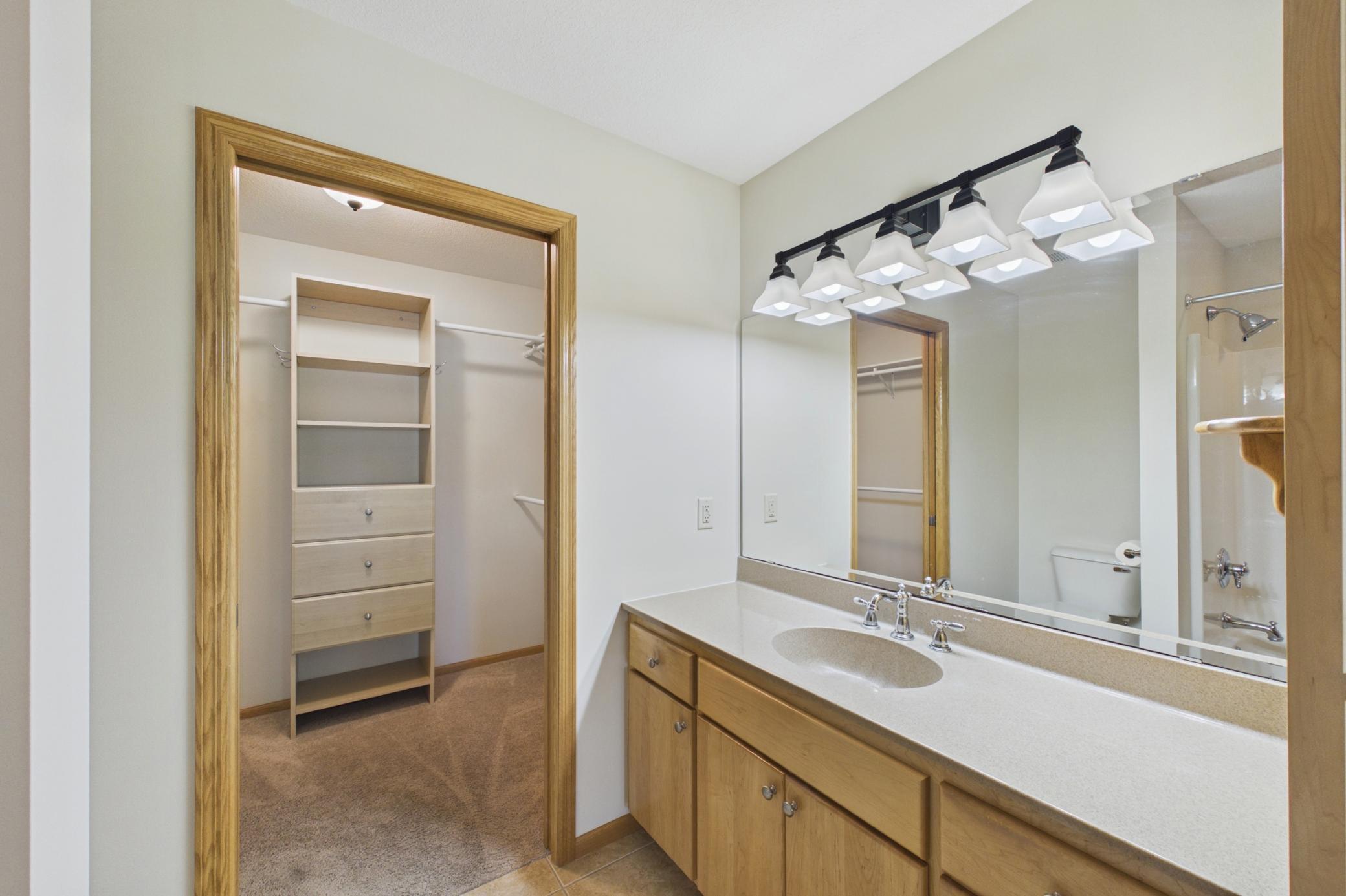 920 Keystone Court North, Unit 7 Hudson, WI 54016 - Photo 18 of 32