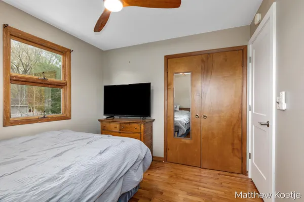 $350,000 | 4405 Chippewa Trail, Fremont, MI 49412