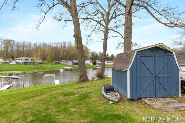 $350,000 | 4405 Chippewa Trail, Fremont, MI 49412