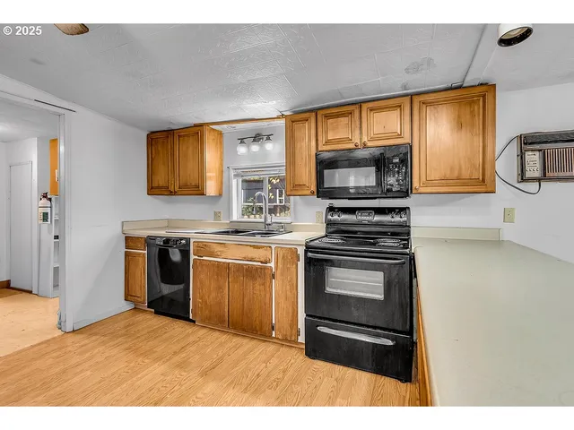 $25,000 | 4882 Lancaster Drive, Unit 127, Salem, OR 97305