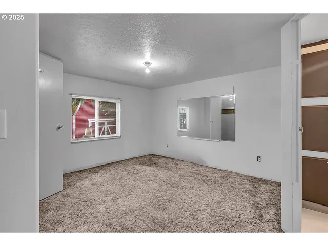 $25,000 | 4882 Lancaster Drive, Unit 127, Salem, OR 97305