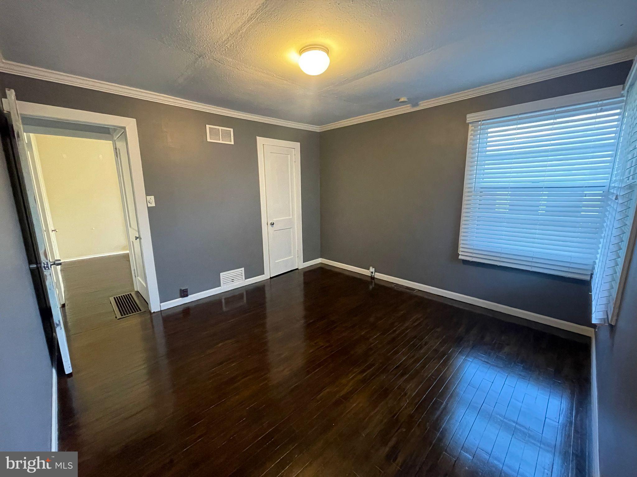 895 Lower Ferry Road Ewing, NJ 08628 - Photo 20 of 25