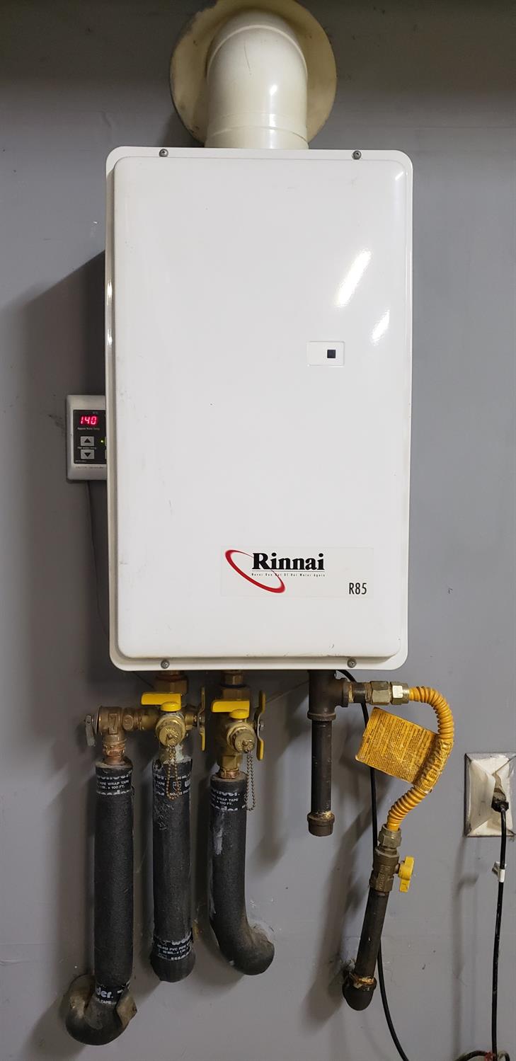 10726 Irene Way Live Oak, CA 95953 - Photo 39 of 50 a bathroom with a sink