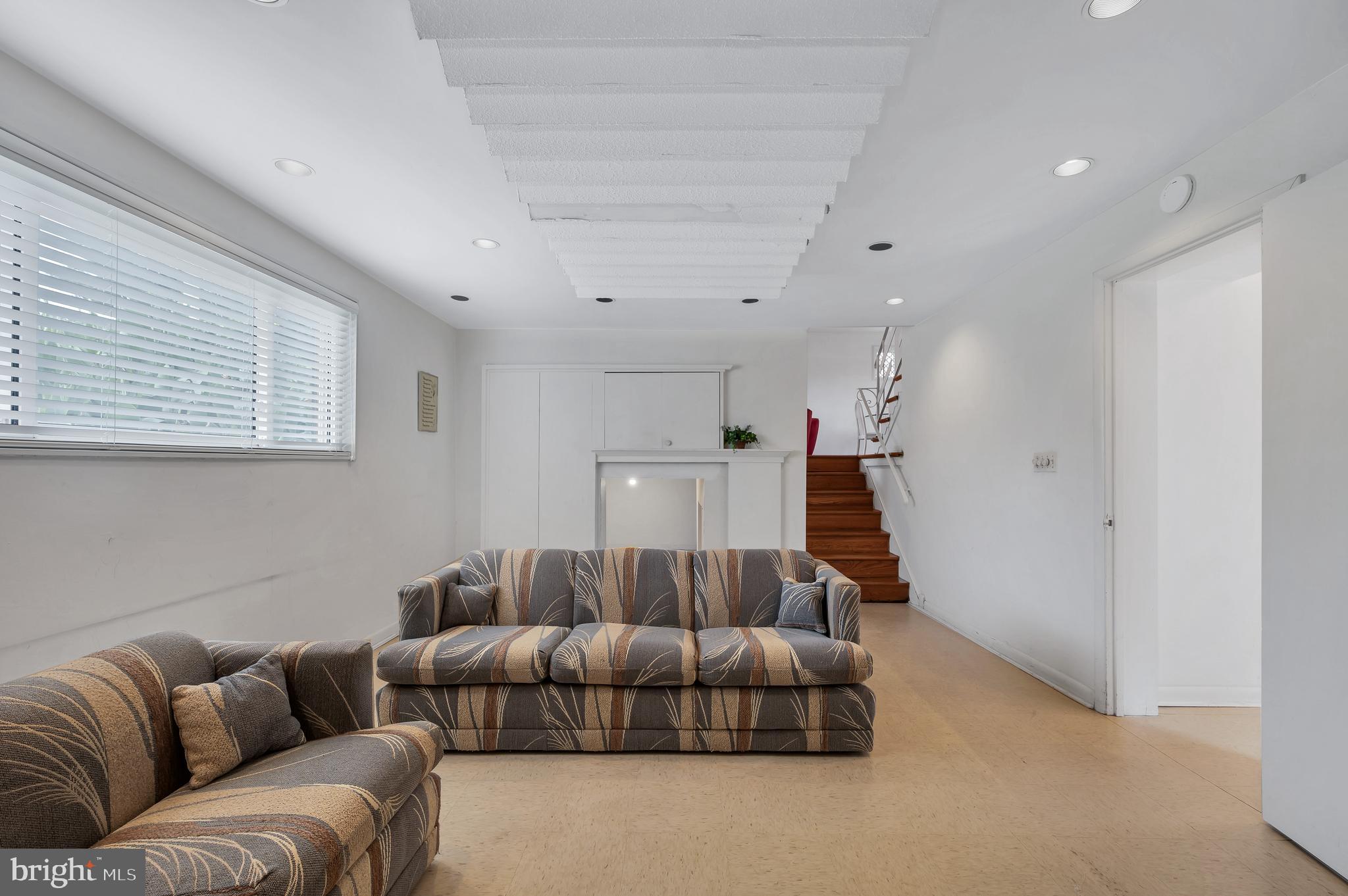 10305 Conover Drive Silver Spring, MD 20902 - Photo 28 of 32 Gallery Image 28