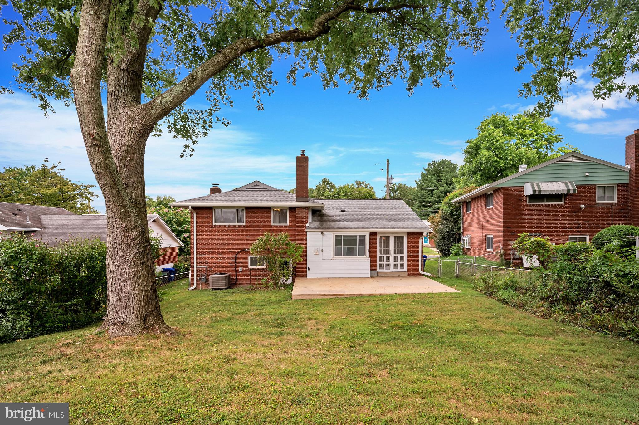 10305 Conover Drive Silver Spring, MD 20902 - Photo 6 of 32 Gallery Image 6