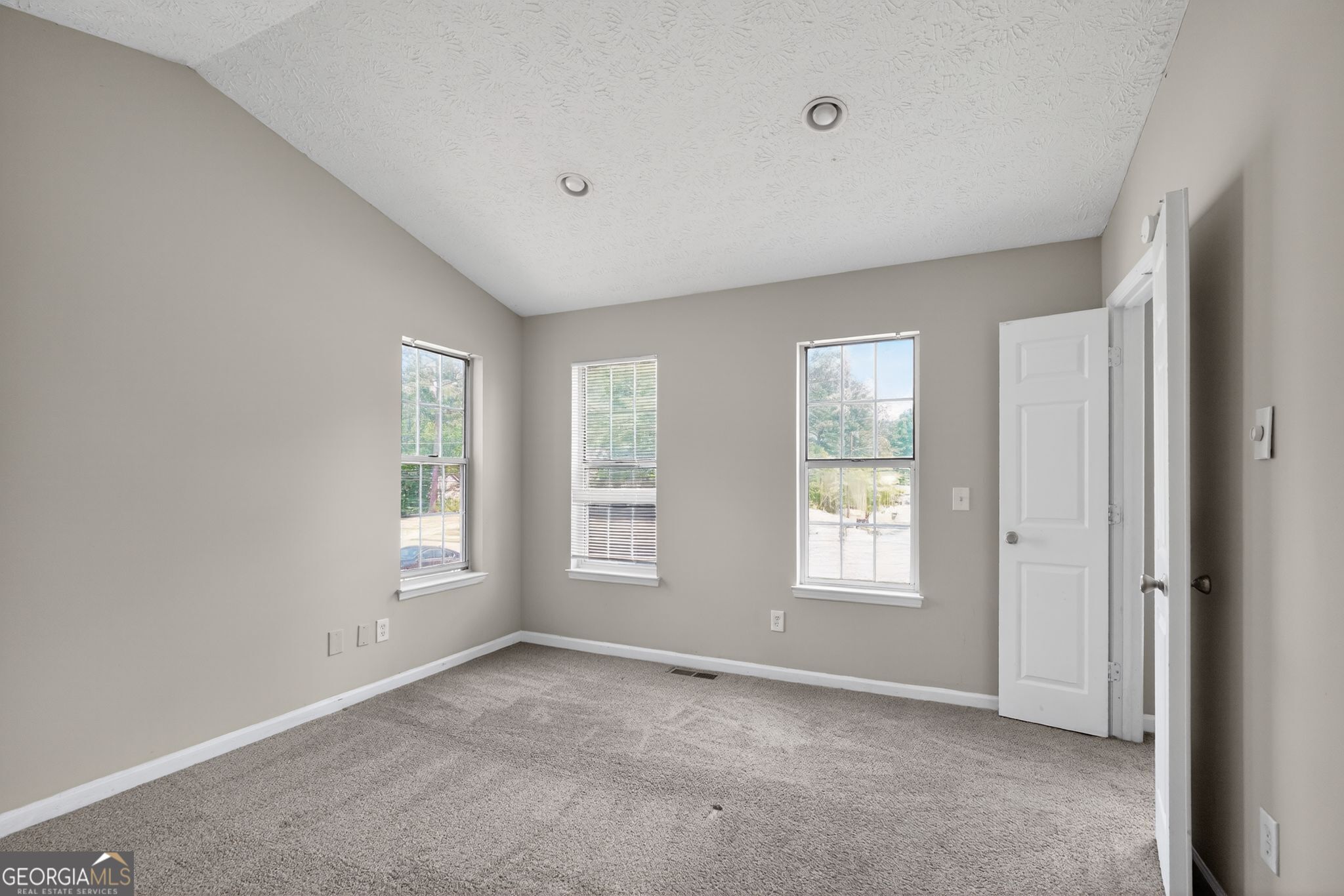 3717 Dogwood Farm Road Decatur, GA 30034 - Photo 17 of 32