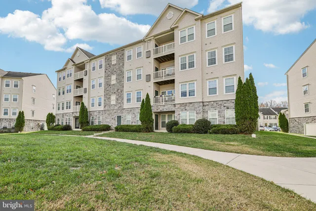 $202,900 | 5303 Wyndholme Circle, Unit 103, Baltimore, MD 21229