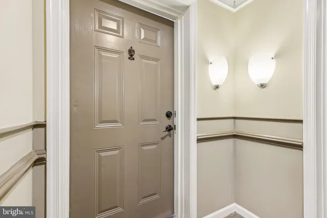 $202,900 | 5303 Wyndholme Circle, Unit 103, Baltimore, MD 21229