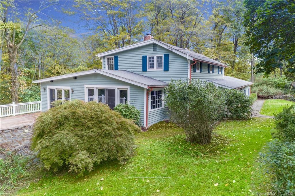 293 Old Branchville Road Ridgefield, CT 06877 - Photo 1 of 1 a view of a yard in front of house