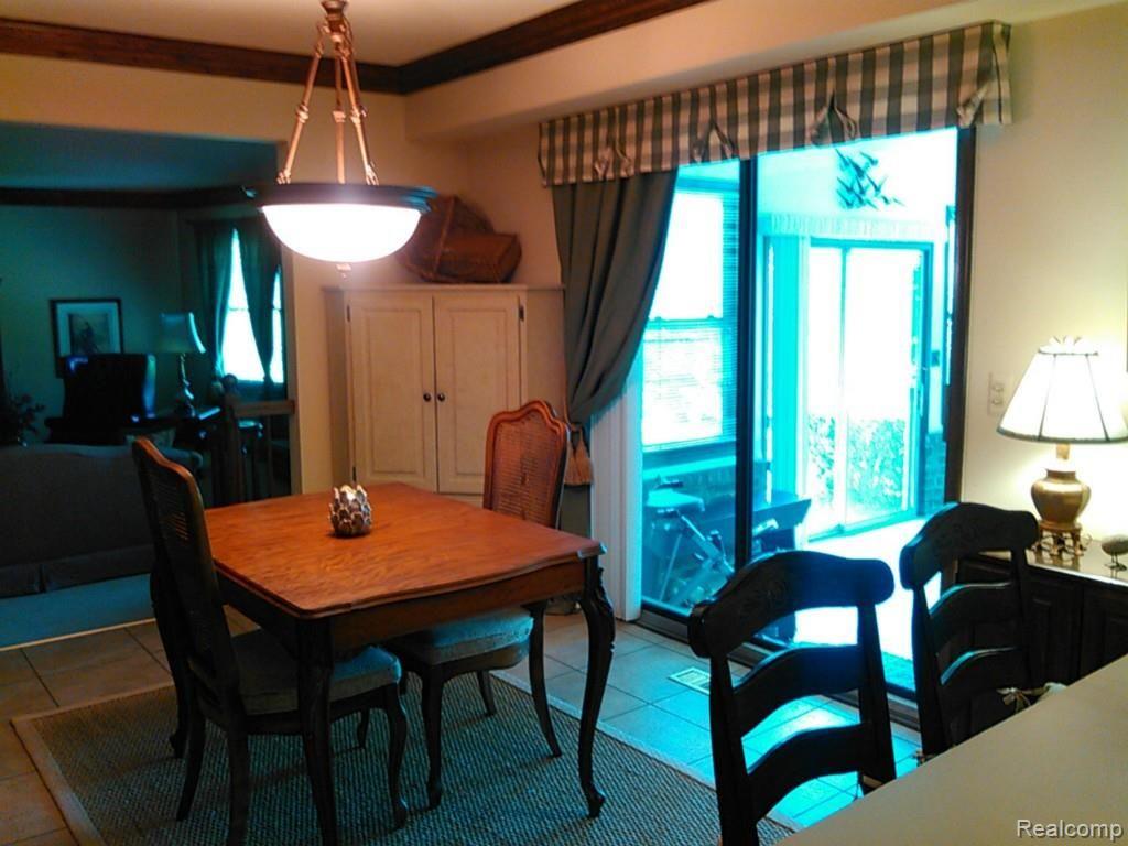 316 Shellbourne Drive Rochester, MI 48309 - Photo 22 of 23 KIMG0151_1.jpg