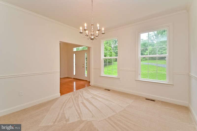 15900 Tanyard Road Upper Marlboro, MD 20772 - Photo 6 of 29 Dining Room