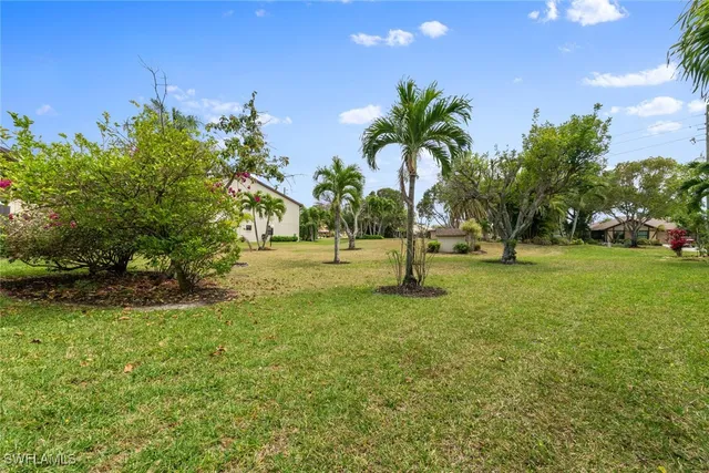 $199,000 | 9315 Central Park Drive, Unit 201, Fort Myers, FL 33919