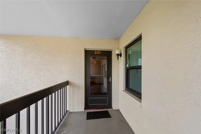 $199,000 | 9315 Central Park Drive, Unit 201, Fort Myers, FL 33919