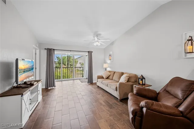$199,000 | 9315 Central Park Drive, Unit 201, Fort Myers, FL 33919
