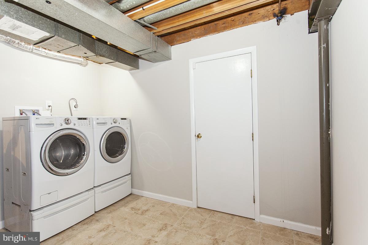 6157 Stevens Forest Road Columbia, MD 21045 - Photo 22 of 25 Laundry room /Mudroom