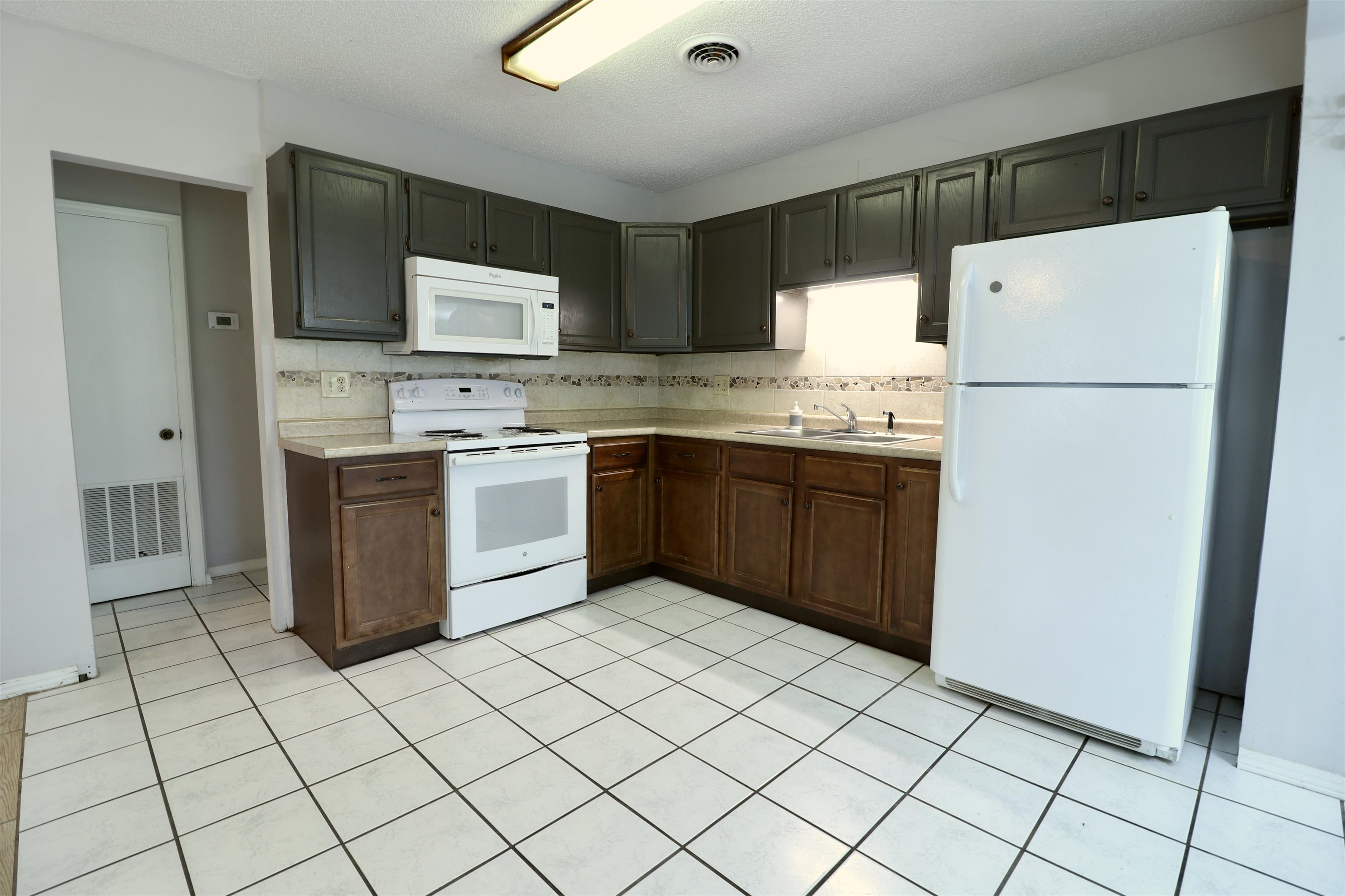 6974 Piney Woods Road Foley, AL 36535 - Photo 11 of 37
