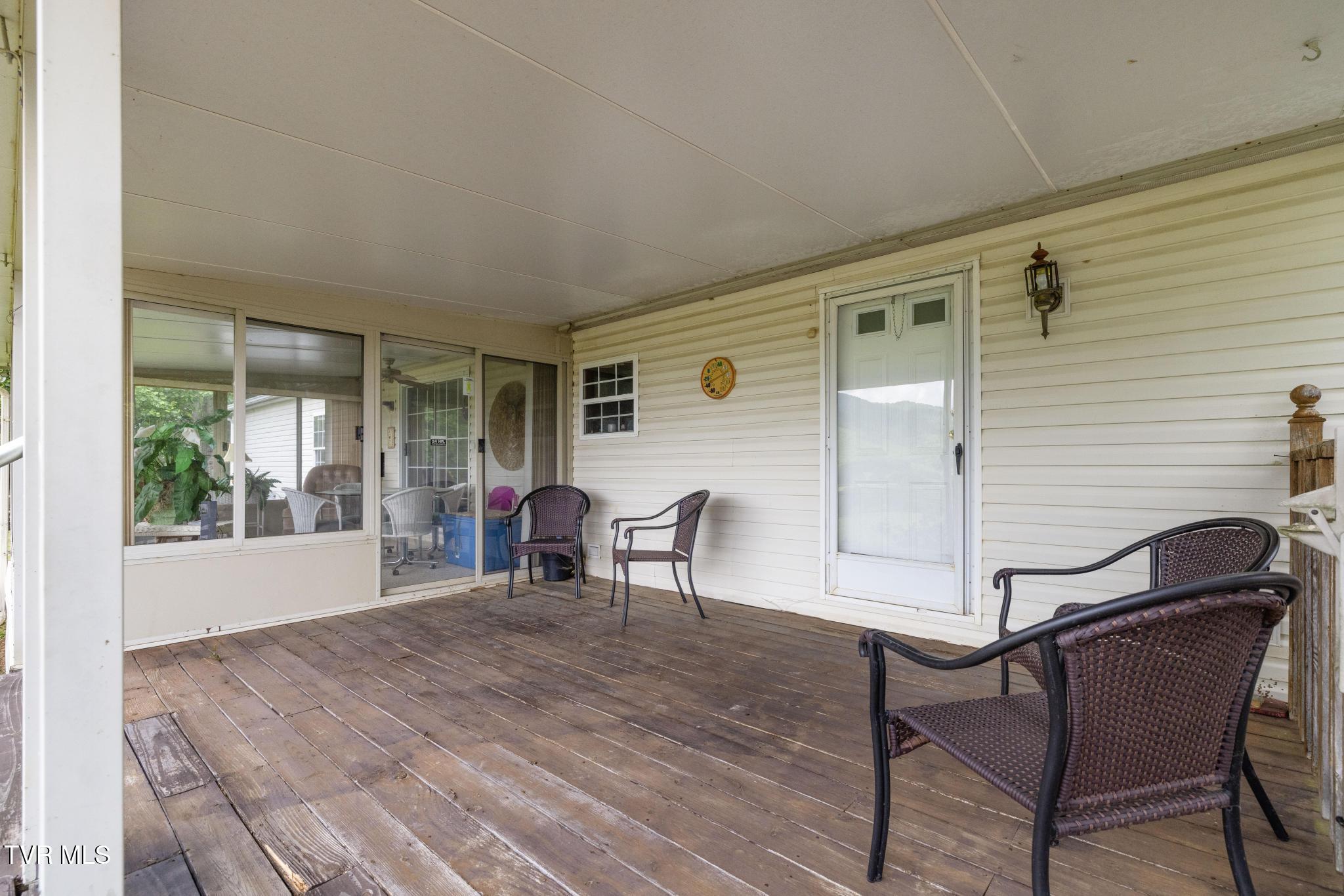 195 Estep Hollow Road Elizabethton, TN 37643 - Photo 68 of 69 IMG_7313