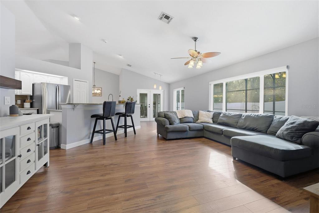 345 Ruth Jennings Drive DeBary, FL 32713 - Photo 14 of 57