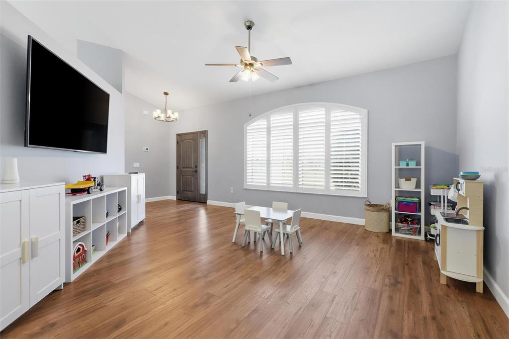 345 Ruth Jennings Drive DeBary, FL 32713 - Photo 19 of 57