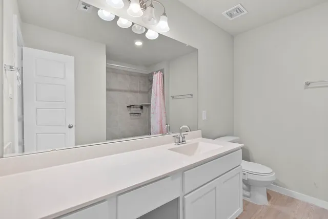 $2,500 | 1203 Lancer Leap Drive, Alvin, TX 77511