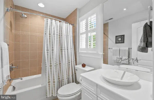 $2,599,000 | 14 Fillingame Way, Rehoboth Beach, DE 19971