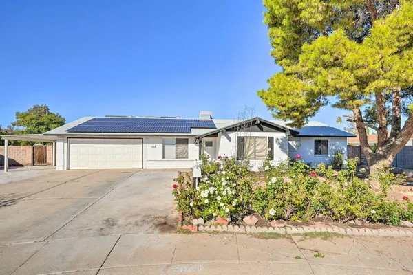 $3,000 | 1976 West Angela Drive, Phoenix, AZ 85023