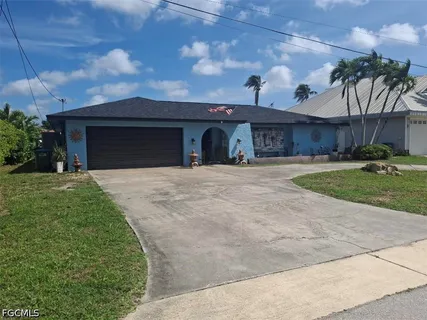 $975,000 | 419 Avalon Drive, Cape Coral, FL 33904