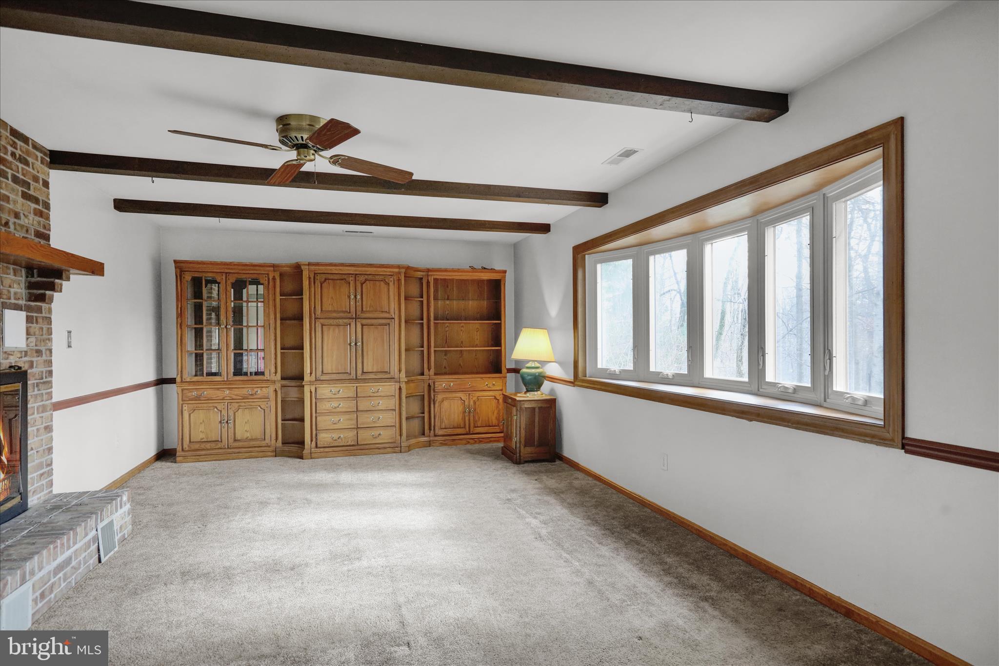 1815 Larch Circle Lebanon, PA 17042 - Photo 17 of 52 Family room