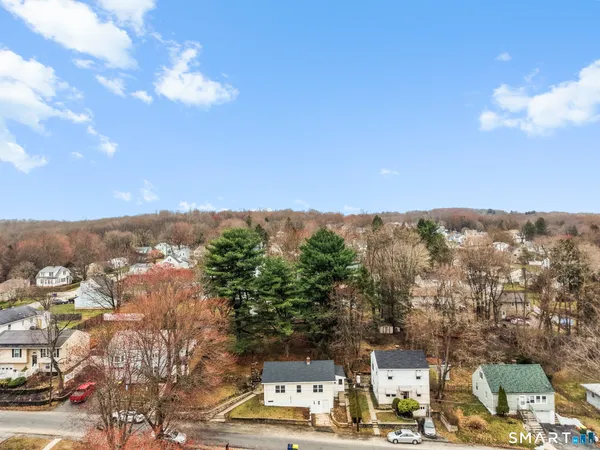 $279,900 | 99 Essex Avenue, Waterbury, CT 06704