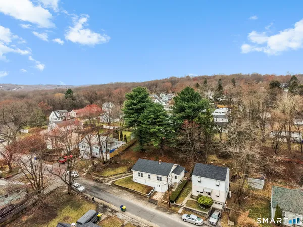 $279,900 | 99 Essex Avenue, Waterbury, CT 06704