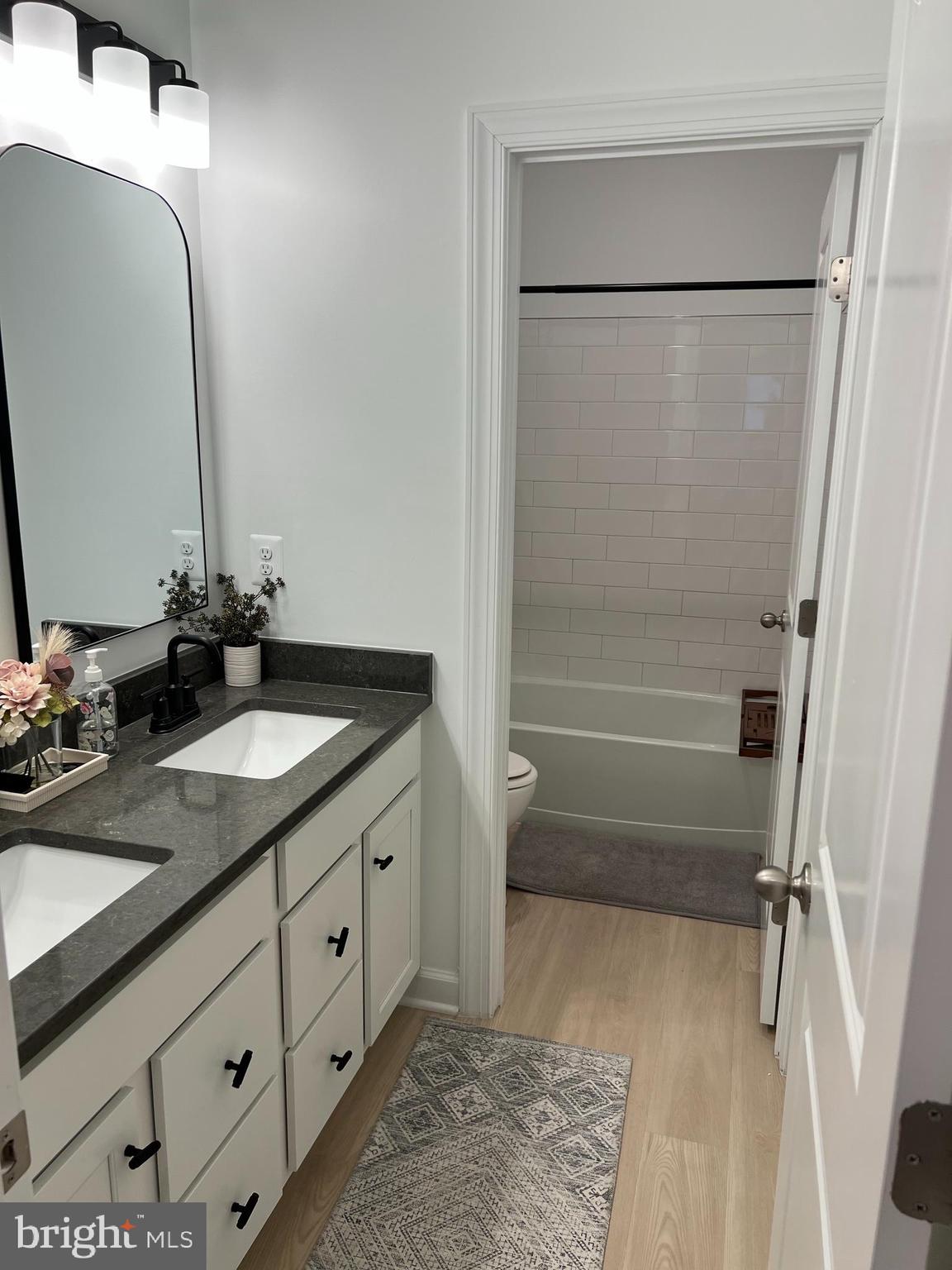 11610 Wynnifred Place Glenn Dale, MD 20769 - Photo 34 of 58 Upstairs Hallway Bath