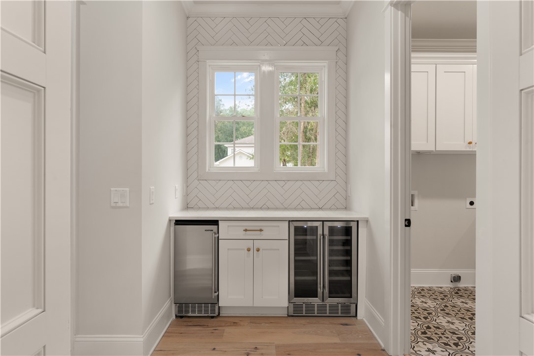 156 Rice Mill St. Simons Island, GA 31522 - Photo 11 of 36 Wine Bar Area with Ice Maker