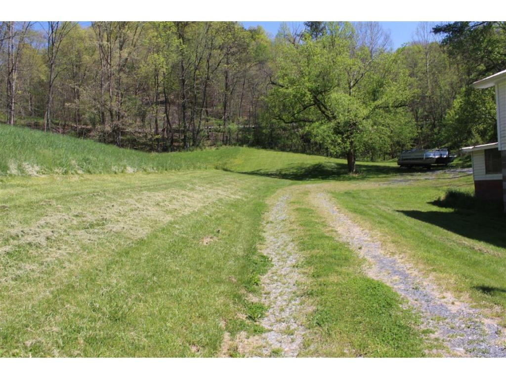 1531 Colonial Post Office Road Gate City, VA 24251 - Photo 14 of 17 Photo 14