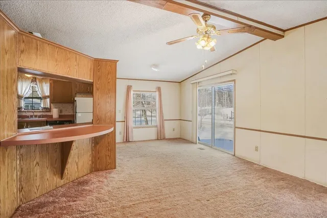 $400,000 | 955 West Lakeshore Drive, Colchester, VT 05446