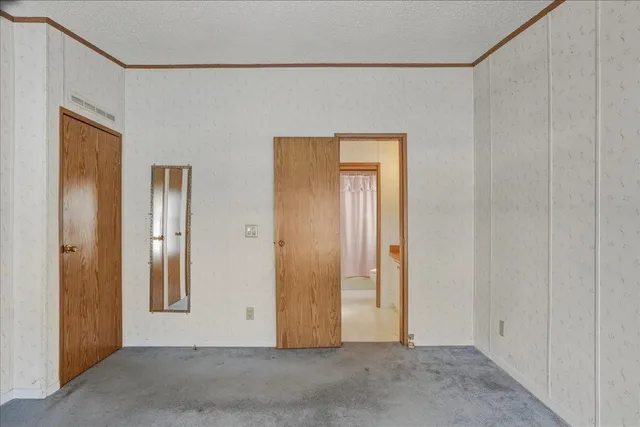 $400,000 | 955 West Lakeshore Drive, Colchester, VT 05446