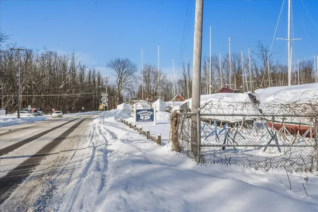 $400,000 | 955 West Lakeshore Drive, Colchester, VT 05446