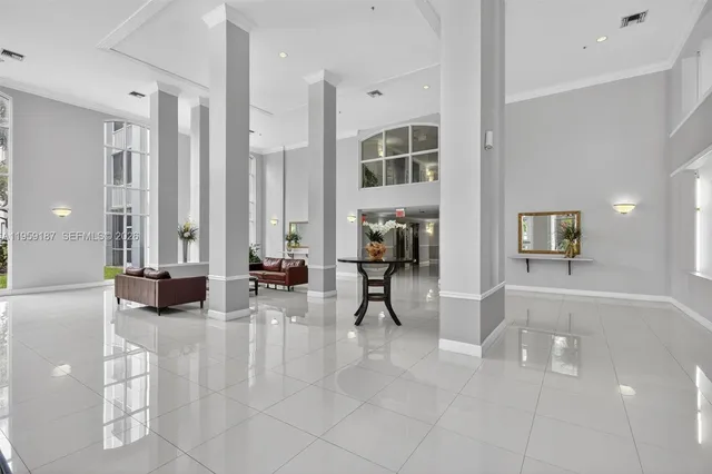 $2,695 | 9725 Northwest 52nd Street, Unit 103, Doral, FL 33178