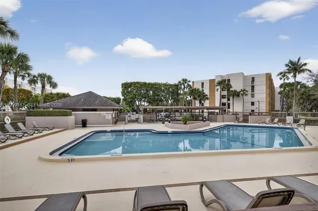 $2,695 | 9725 Northwest 52nd Street, Unit 103, Doral, FL 33178