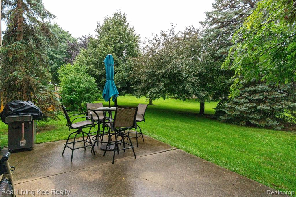 1870 Allenway Court Rochester Hills, MI 48309 - Photo 35 of 40
