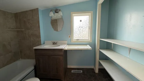 $114,900 | 71 Stone Street, Winona, MN 55987