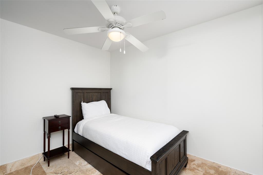 511 North Akard Street, Unit 1502 Dallas, TX 75201 - Photo 18 of 30 Surprise flex room, bedroom, exercise room or office on terrace level