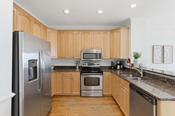 $925,000 | 106 West Arctic Avenue, Unit 3L, Folly Beach, SC 29439